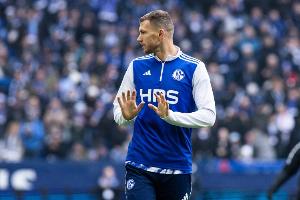 图片报：沙尔克04认为如果能升甲成功，哲科可能就此结束职业生涯