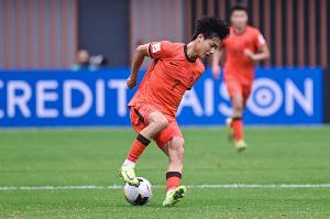 记者：U23国足用10名低龄球员给国奥打底，冲击亚运奖牌不现实