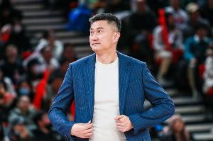 陈家政能否获得更多机会？杜锋反问：把谁换下来？他今天表现不错