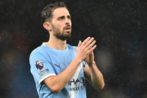 B席本赛季英超已累积9张黄牌，未来两场再吃牌将停赛两场