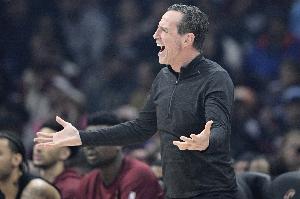 阿特金森：球队领袖必须承担责任 带头把防守做好