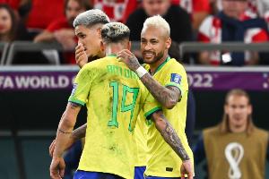 前巴西国脚：内马尔不能稳定地出场比赛，没有资格被国家队征召