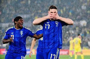 第二次国家队帽子戏法！约克雷斯代表瑞典出场31次打进18球