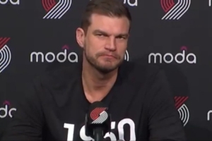 斯普利特：开拓者选杨瀚森时我还没来 我们在帮他把三分练得更好