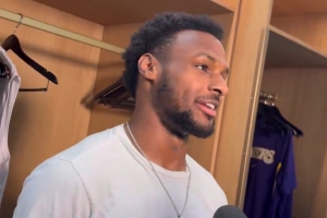 布朗尼分享趣闻：14年在迈阿密和老詹单挑 他把家门口篮板砸坏了