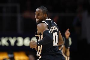 库明加在老鹰场均11.8分 已经低于本赛季在勇士的12.1分