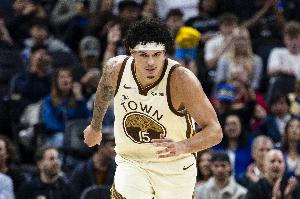 无限可能！桑托斯12中8砍下27分4板4助 罚球9中8