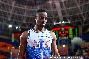 进攻堪忧！媒体人：新疆近5场3场得分不足80分 今天4外援合砍20分