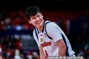 媒体人：广东送四川32连败 广东球员们抓住了这次练兵机会