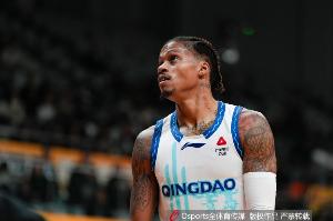 刘维伟：约瑟夫·杨能用传球激活球队 给我们教练组提升了信心