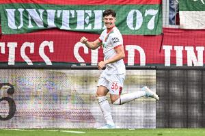 德天空：米兰、那不勒斯等队有意奥格斯堡20岁中场科穆尔