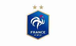 队报：法国队正在与FIFA进行沟通，申请调整世界杯的赛前日程