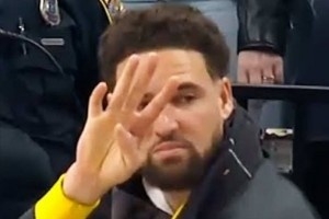 母校女篮进NCAA四强！杜兰特INS晒克莱“四根手指”表情包庆祝