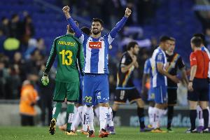 前西班牙人后卫：梅西当年说我太菜，我只能回击说他太矮