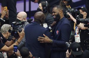 Skip：恭喜詹姆斯胜场数历史第一 他现在比乔丹多打662场比赛