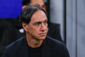 内斯塔：如今最好的后卫是范戴克，我的接班人是蒂亚戈·席尔瓦