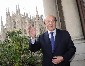 莫吉批评意大利足协：格拉维纳死死抓住位置不放，意甲成最差联赛