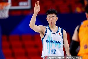 媒体人：青岛没有资格去轻视任何对手 要抱着每场去拼的态度！