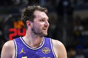 月最佳防守球员提名：东契奇、克林根、戈贝尔、切特等人在列