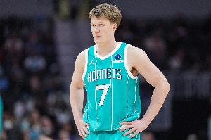 黄蜂力克太阳战绩来到41胜36负 排名反超魔术升至东部第8！