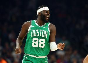 咔咔乱杀！奎塔首节6投5中 砍下13分6板1助3帽&正负值+16