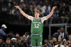 库班：弗拉格让身边的人变得更好 他承担的责任是新秀中最重的