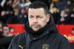 朗斯主帅谈与巴黎比赛延期：我反对，但我们不会自怨自艾