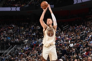 波津：金州与欧洲时差有10小时 除此之外这里的一切我都很喜欢