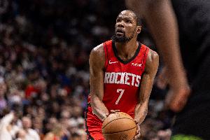 杜兰特生涯74次单场至少25分且真实命中率80%+ 历史第二&仅次库里