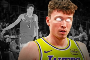 东里伤缺！湖媒：给克内克特时间他能砍20或30分 让他上吧