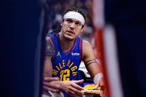 阿德尔曼：戈登必须学会在身背犯规情况下依旧保持侵略性打球