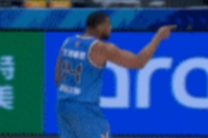 情绪失控！许利民表示斯佩尔曼也是一时的情绪 比赛结束就翻篇了