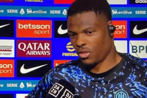 邓弗里斯：现场每场比赛都是决赛 我们必须赢得意甲冠军