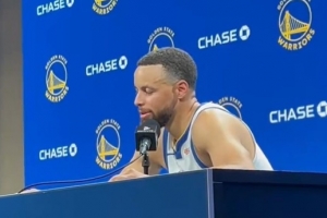 库里谈和弟弟一起打球：这真的是梦想成真 我到现在还没缓过神来