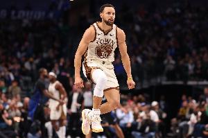 香波特：不必对勇士抱有过高的期望 但库里回归一切皆有可能！