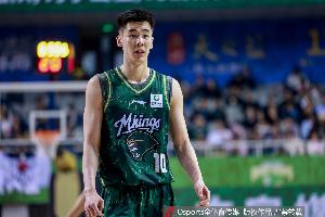 无力回天！郭昊文19中11空砍30分4板5助 上半场21分