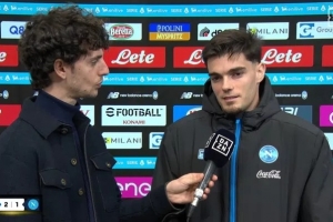 那不勒斯后卫：吉奥瓦尼今天表现很出色，战胜米兰很关键