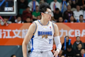 锁了！山东男篮和北京男篮均已经锁定本赛季季后赛席位