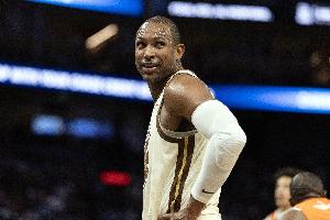 队记：霍福德将进行3对3训练 球队希望附加赛前他能打几场比赛