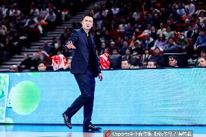 解说：上海最重要的是保持健康 在季后赛开始前发现并解决问题