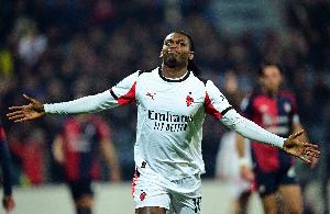 迪马：米兰目前仍想押注在莱奥身上，暂没有让米兰产生动摇的报价