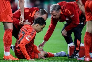 埃贝尔：穆西亚拉重伤后仍需时间恢复状态，这还涉及心理因素