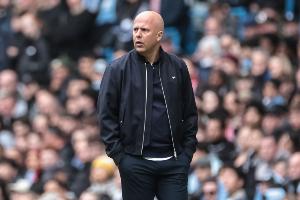 斯洛特：对球队丢球方式既担心也不担心 我们创造了足够多的机会