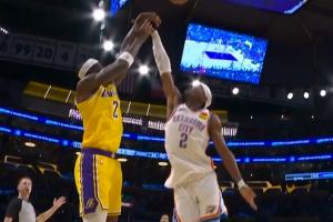 范德彪三分出手亚历山大打手 雷霆挑战失败&范德彪三罚不中