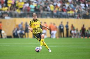 图片报：目前年薪仅300万欧，多特计划涨薪续约后卫斯文松