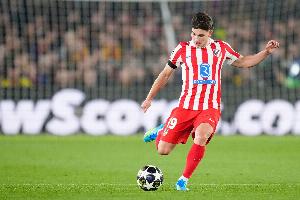 招牌绝技！阿尔瓦雷斯欧冠生涯3次直接任意球破门