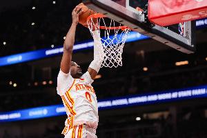 一手中投新学的？库明加上半场9中7得到14分4板2助 得分全队最高