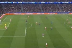 弗里克：不懂为什么普比尔禁区内手球VAR没介入 不然要VAR干啥？