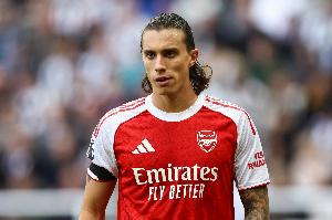 卡拉菲奥里：赢球是重回正轨最佳方式 和拉亚一起踢球感觉很安全