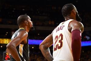 单打乔：KD去勇士不是搭便车而是成了领袖 勇士没他赢不了詹姆斯